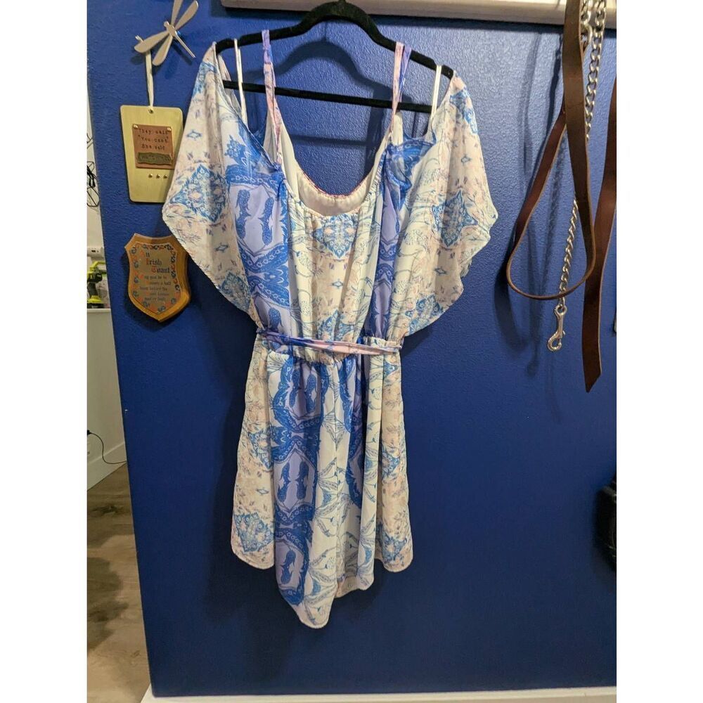 City Chic Playsuit Romper - Clove Cold Shoulder - Picture 5 of 8